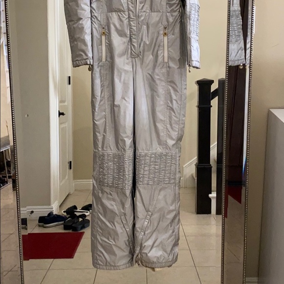 Fendi ski suit - Picture 7 of 10